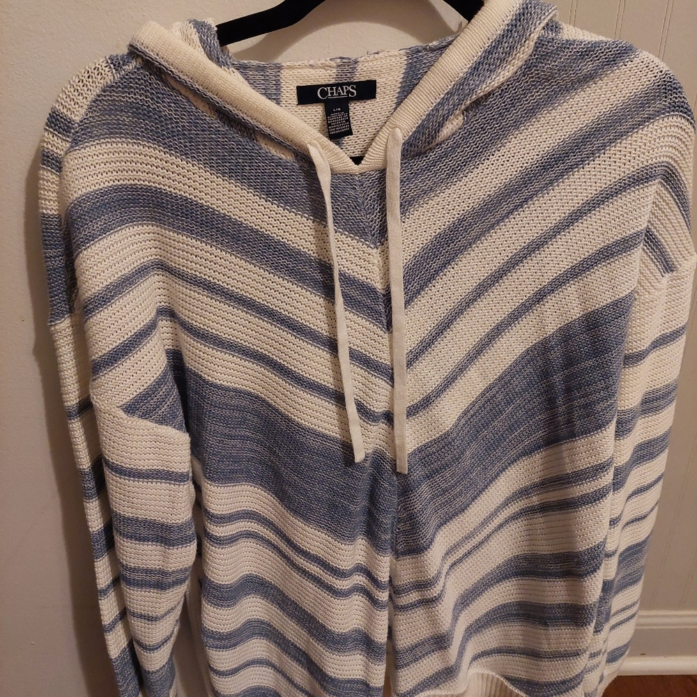 Chaps L women's sweater